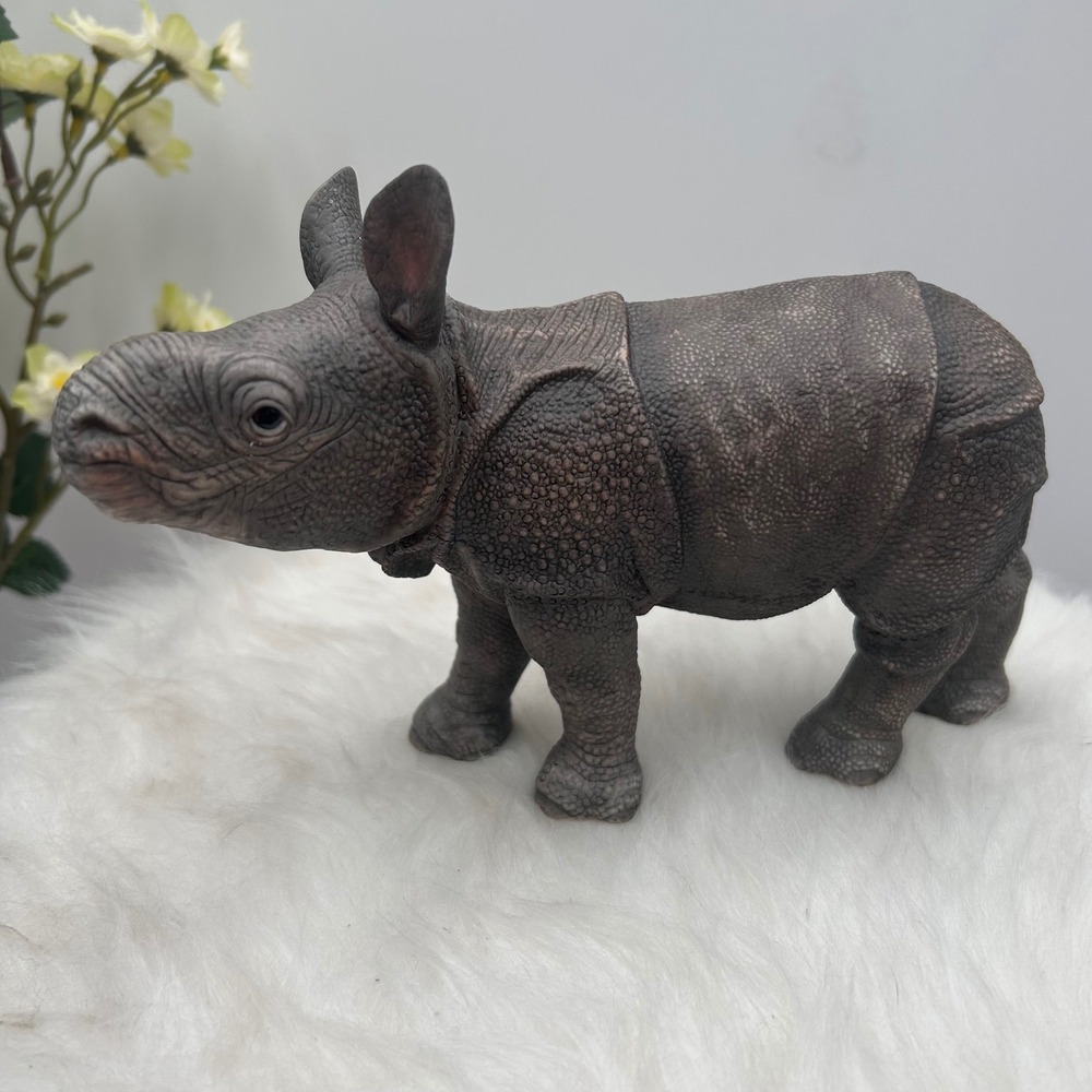 Lenox 1992 Smithsonian Greater Asian Rhino Figurine Collectible Wildlife Statue